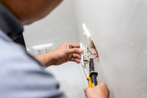 Best Electrician Near Me  in Belle Plaine, IA